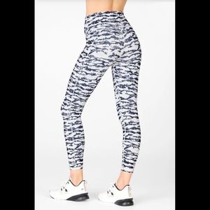 Fabletics high-waisted power hold 7/8 Legging Size XS